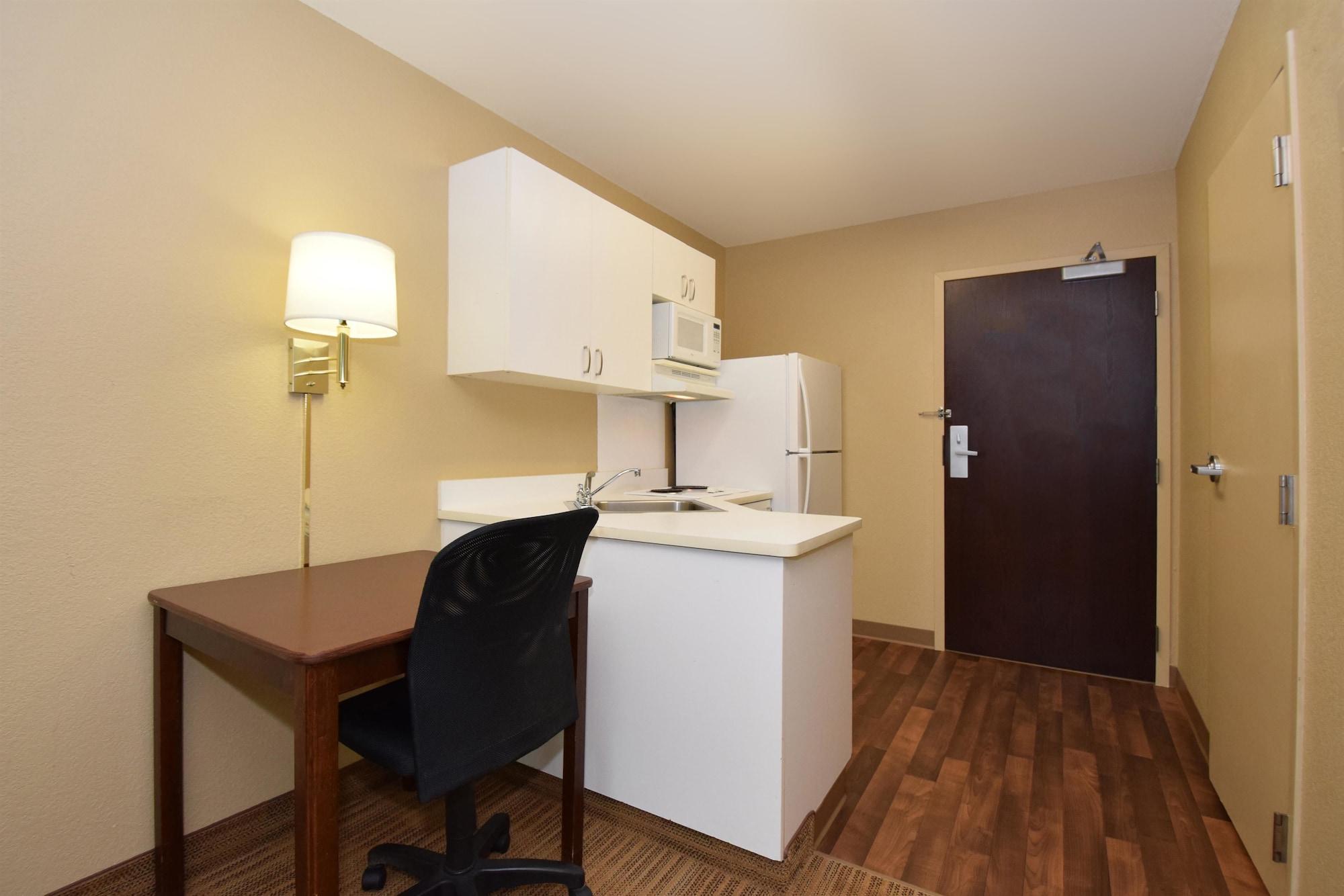 Extended Stay America Select Suites - Baton Rouge - Citiplace Екстериор снимка