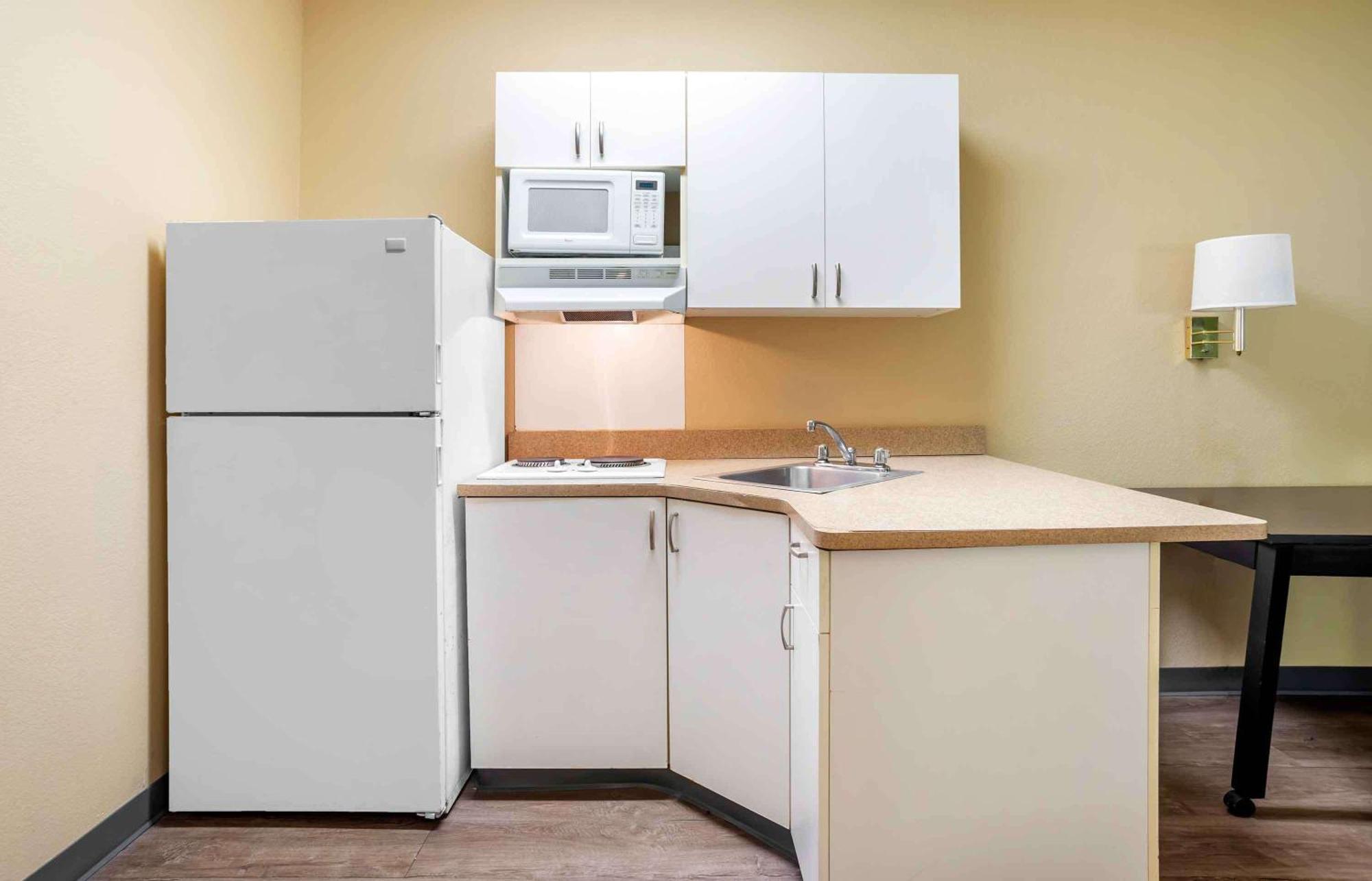Extended Stay America Select Suites - Baton Rouge - Citiplace Екстериор снимка
